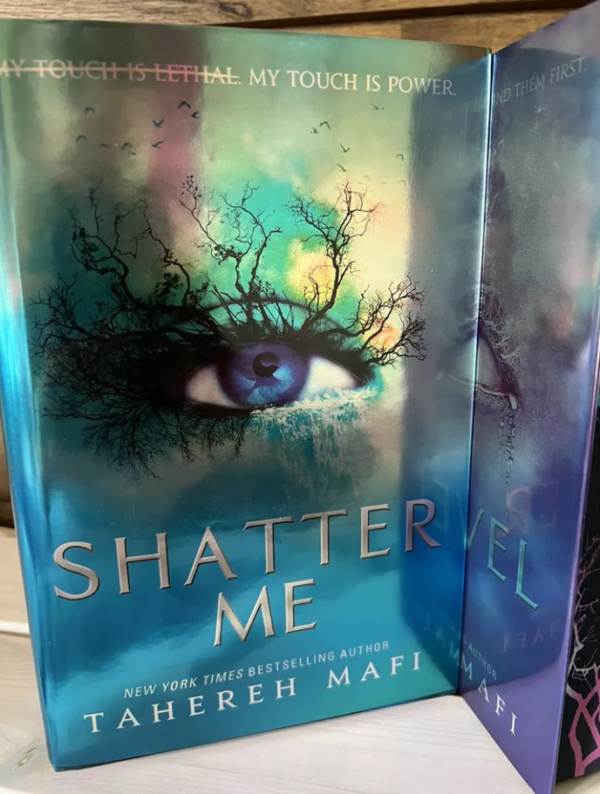 Fairyloot Exclusive Shatter Me Series, All Books 1-7 all Signed by Tahereh Mafi