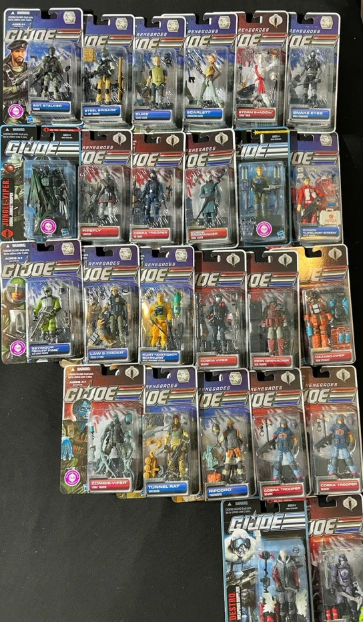 Huge Lot 307 80s/90s G.I. Joe ARAH 3.75 figures/weapon/card used & M.O.C. “Read” - Image 9