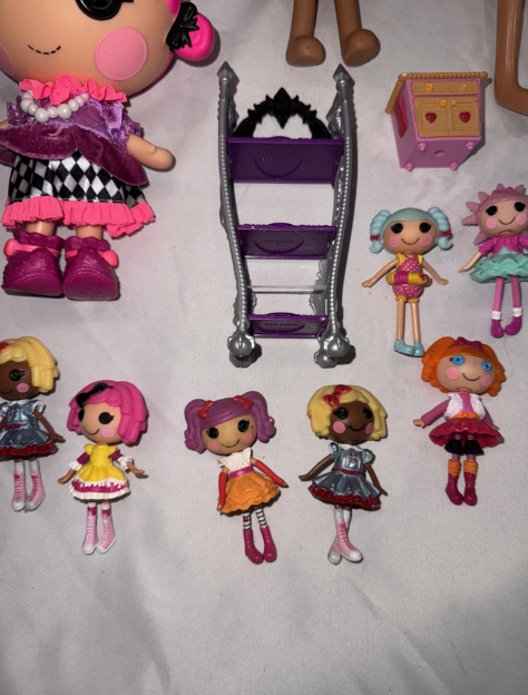 Lot of 50 Mini 3" Lalaloopsy Dolls With Some Original - Image 4