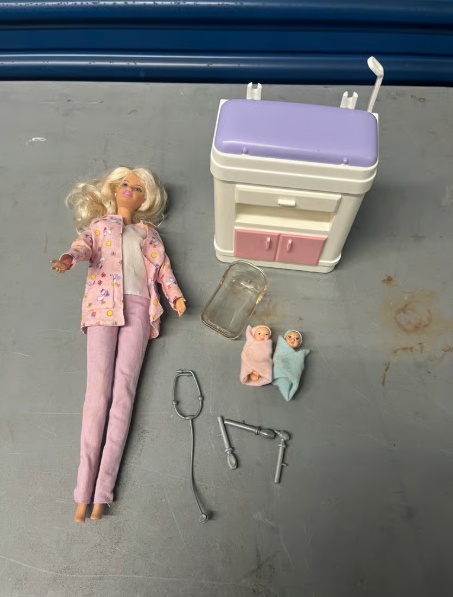 Huge Barbie Happy Family Collection - Image 5