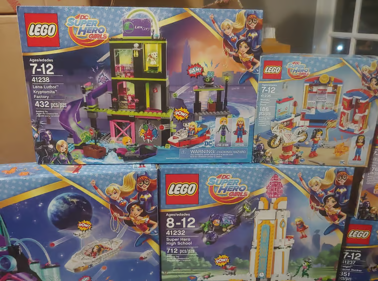 HUGE Lego DC Super Hero Girls Lot of 11 sets! New in box! Retired! - Image 4